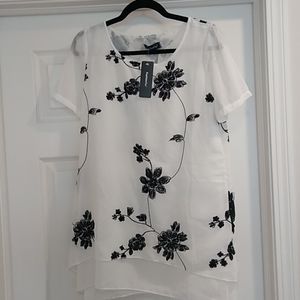 Woman's Dress Shirt L White with Black Flowers